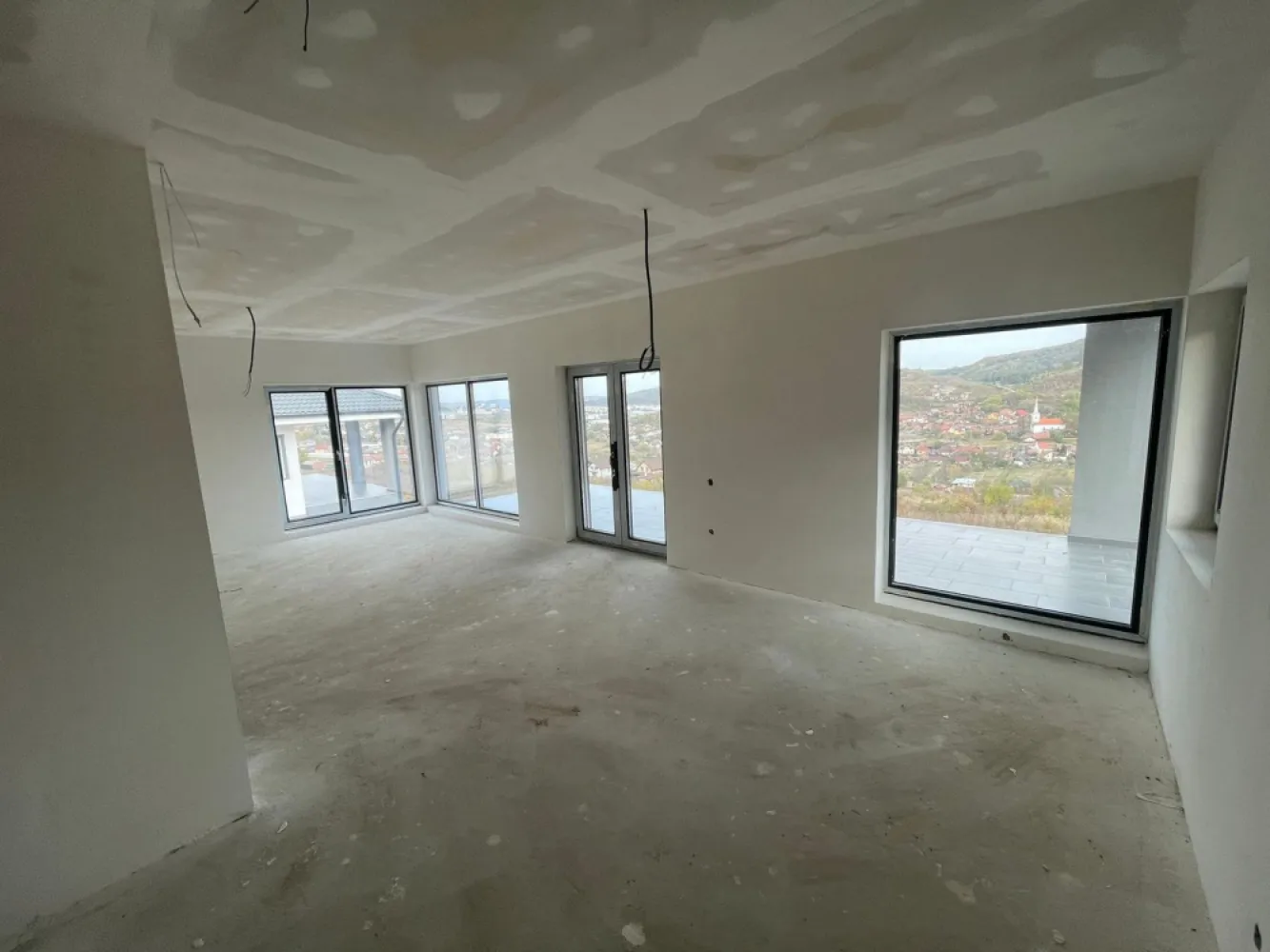 Casa 4 camere,120mp,504mp și 900 mp teren, 0%comision