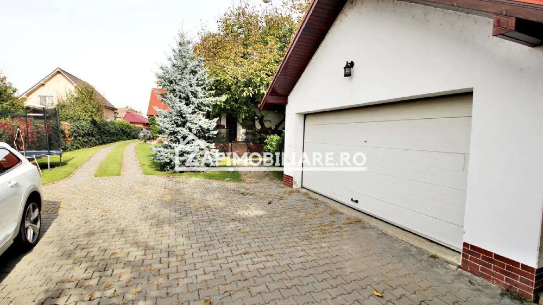 Casa 3 camere 174mp,1.522 mp.teren,garaj,livadă 0% comision