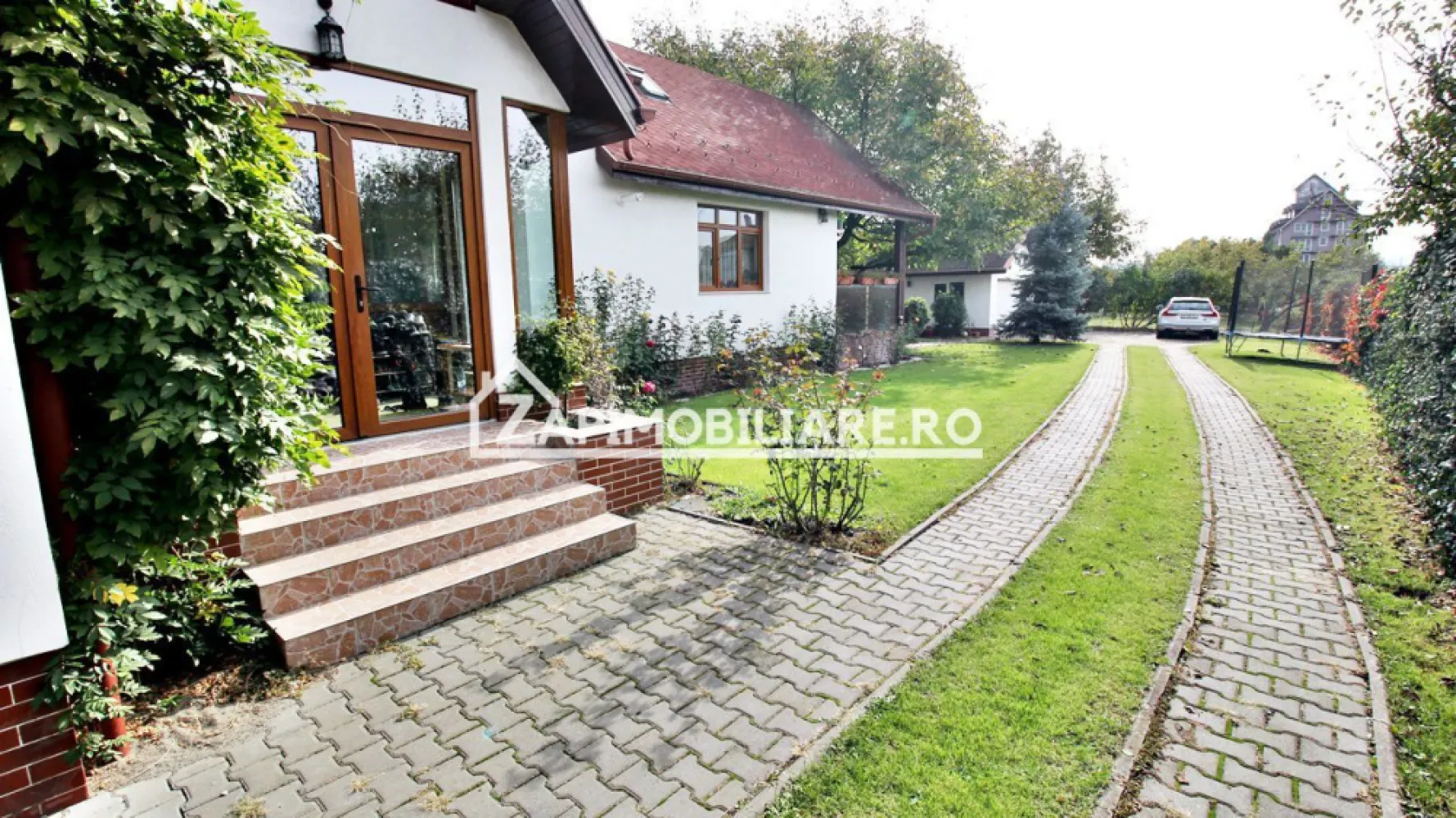 Casa 3 camere 174mp,1.522 mp.teren,garaj,livadă 0% comision