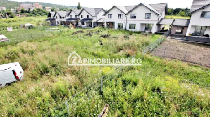Teren 713mp.cu proiect si autorizatie de constructie Duplex