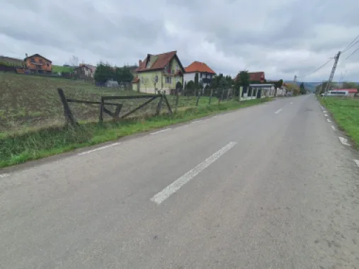 Teren intravilan in Corunca cu 1.600 mp.49.euro mp