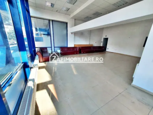 Spatiu Comercial Ultracentral 200 mp cu parcare
