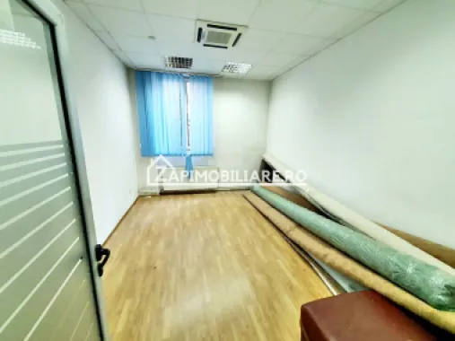 Spatiu Comercial Ultracentral 200 mp cu parcare