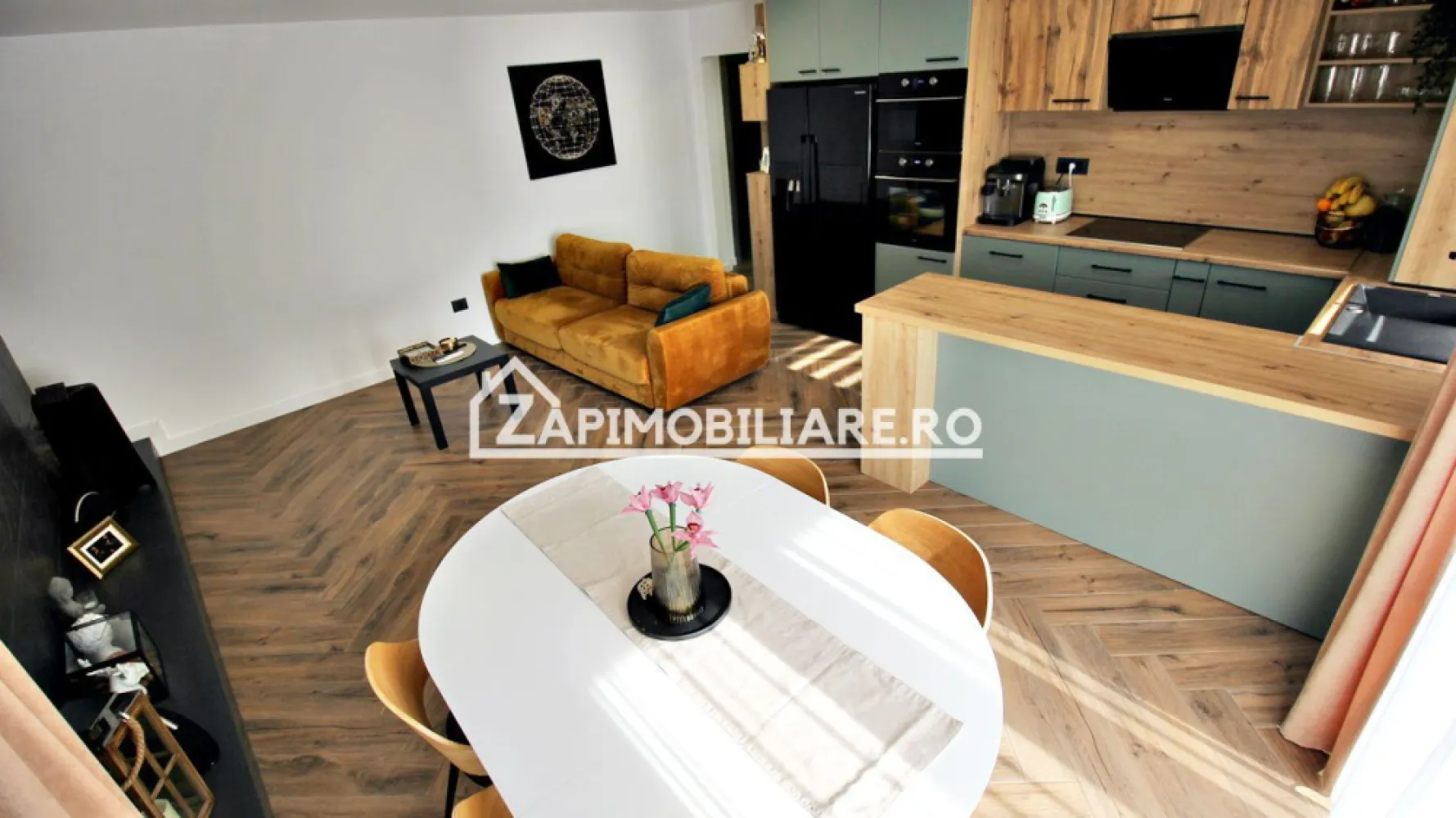 Apartament 3 camere,2 băi, mobilat LUX 82mp, cartier Maurer