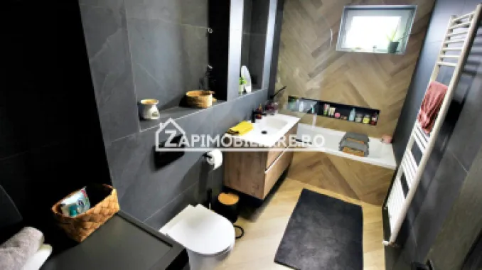 Apartament 3 camere,2 băi, mobilat LUX 82mp, cartier Maurer
