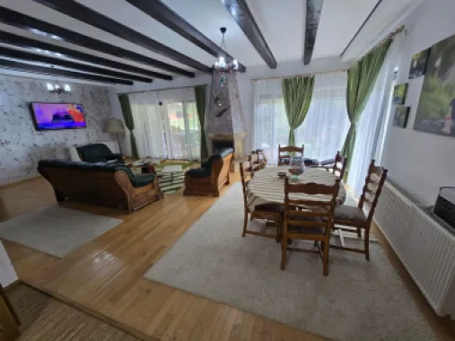 Casa 6 camere,300 mp,2500mp teren, Valea Iubirii,0% comision