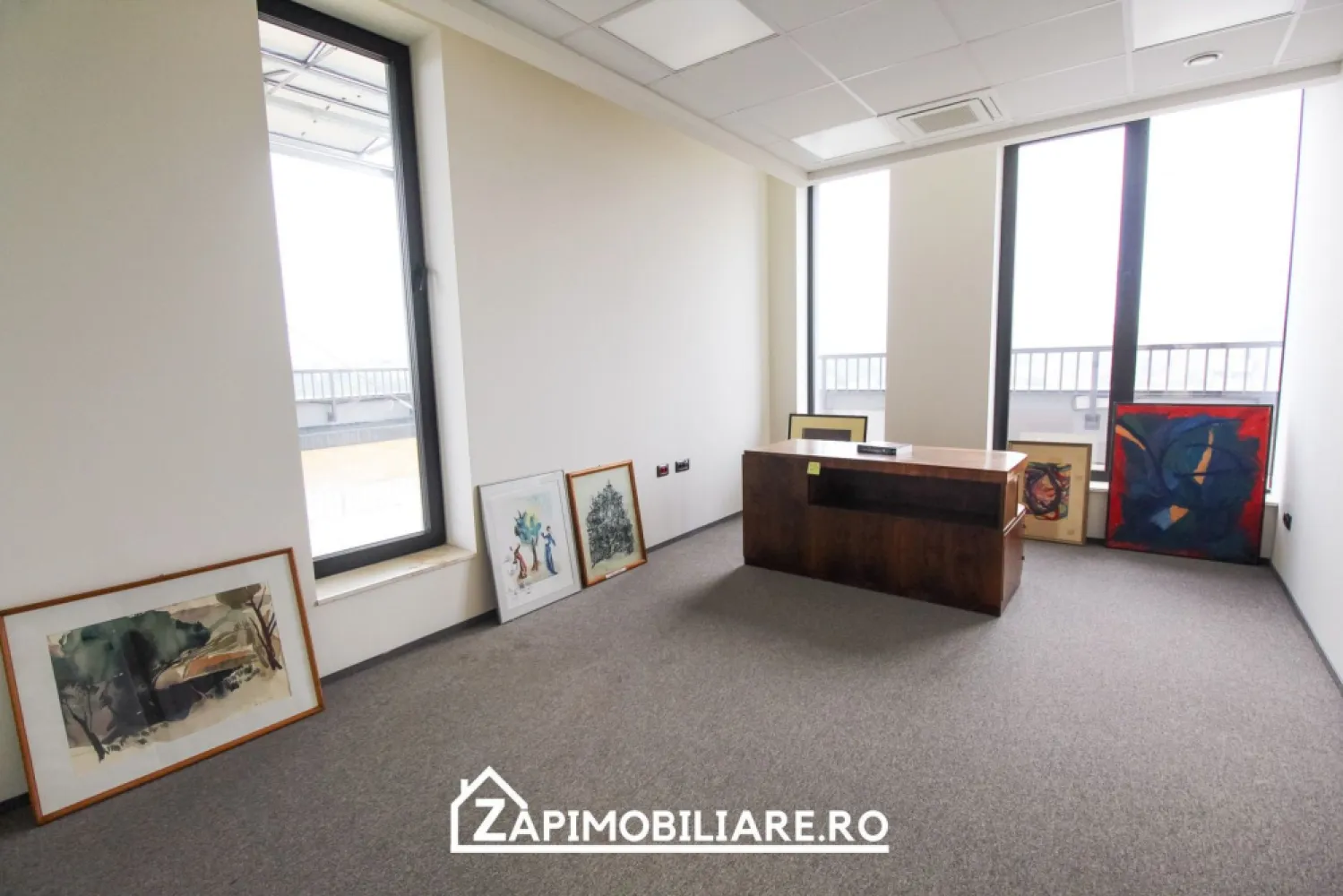 5 Birouri 146 mp - Cladirea Multinvest - Mentionati ID-ul proprietatii cand apelati: CP2139936
Contact ⓪⑦②⑥ ②②③ ⑧⑧⑥ Sebastian
De închiriat spatiu birouri avand o suprafata totala de 146.37 mp , format astfel:
- 5 birouri . 2 grupuri sanitare 1 hol casa scarii
- 1 terasa de aproximativ 60 mp 
- situat la etajul 6 cu vedere panoramica

Detalii:

Imobilul se închiriază la prețul de 1172 euro + TVA
Contact ⓪⑦②⑥ ②②③ ⑧⑧⑥ Sebastian 
Comisionul perceput este de 50% din valoarea primei chirii si se percepe o singură dată!
Acest anunț nu corespunde cerințelor tale? Sună la numărul afișat în anunț și unul dintre agenții noștri te va ajuta cu alte oferte personalizate în funcție de cerințele tale.