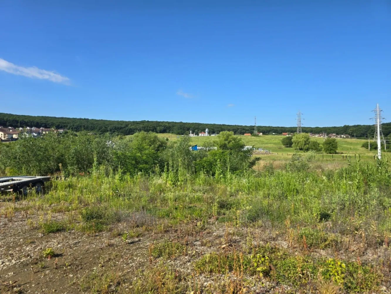 Teren 6.400 mp. cu deschidere de 58 m la E 60 - De vănzare 6.400 mp.teren intravilan in Corunca cu utilitati langă teren cu deschidere de 58 m la E 60
Contact 0774048706 Bogdan
Terenul de 6.400 mp.se vinde la prețul de 640.000 Euro Comisionul este ZERO!
Contact 0774048706 Bogdan
Dacă vă place această ofertă - sau pentru alte informații sunați la numărul de contact din anunț! 0774048706 Bogdan
Compania Zap Imobiliare vă pune la dispoziție toate informațiile, actele și documentele necesare alături de asistență și consiliere permanentă până la finalizarea achiziției imobiliare.