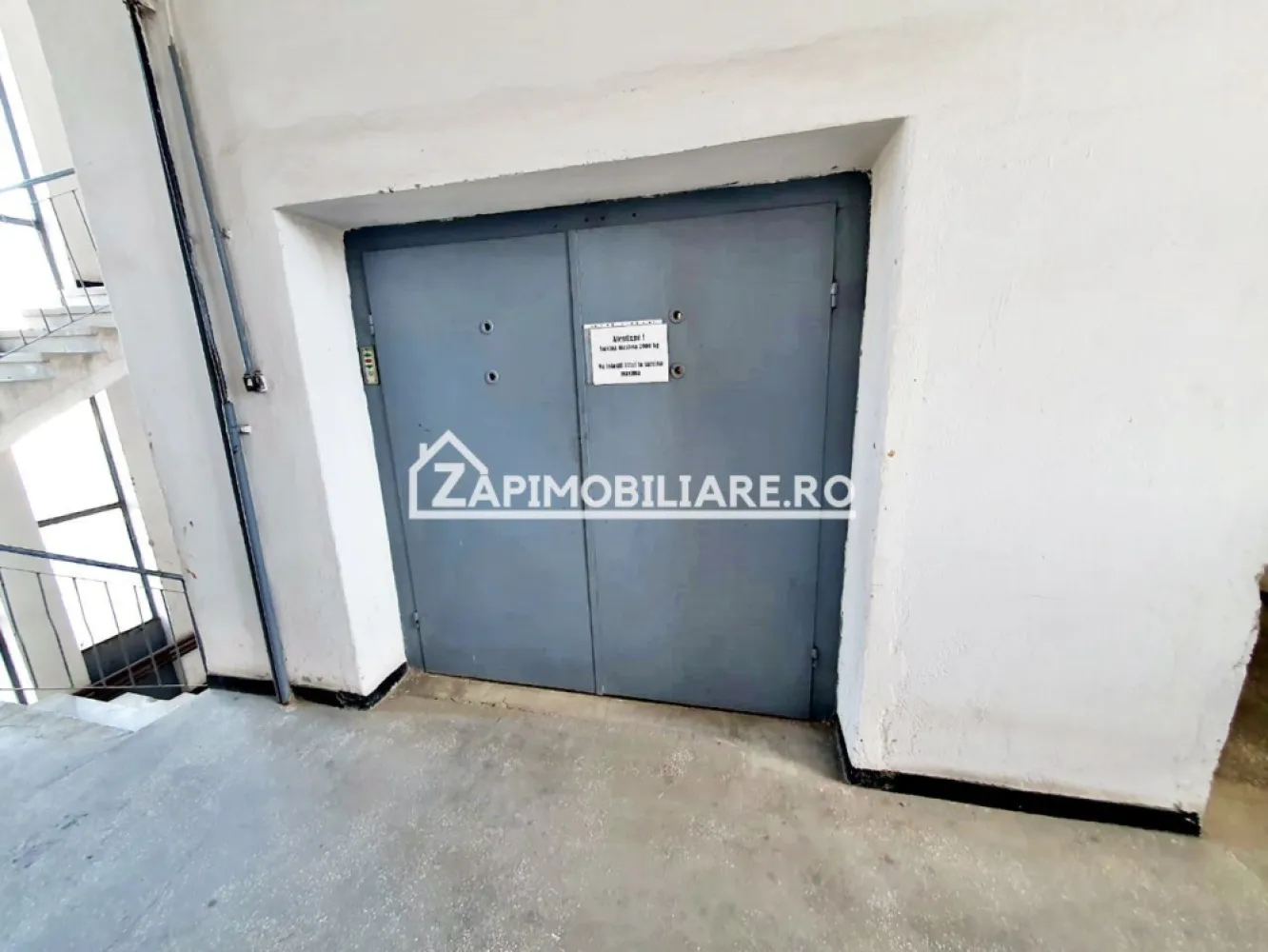 Birouri de 15mp.spatiu 288mp.depozit 280mp.hală 2.000 mp. - De închiriat 3 birouri cu o suprafața utila de 15 mp , la prețul de 100 euro + tva ,zona Budiului oferit de Zap Imobiliare
Disponibil 1 spatiu la etajul 1 cu lift industrial cu suprafata utilă de 288 mp .la pretul de 3.5 euro mp + tva
Disponibil depozit la parter din tablă cu suprafata utilă de 280 mp la pretul de 1.5 euro mp +tva
Hală la parter cu suprafata utilă de 2.000 mp la pretul de 3.5 euro mp + tva
contact 0774048706 Bogdan
--------------------------------------------------------------------------------------------------------------------------------
Comisionul perceput este de 50% din valoarea primei chirii.Și se percepe o singură dată!
Acest anunț nu corespunde cerințelor tale? Sună la numărul afișat în anunț și unul dintre agenții noștri te va ajuta cu alte oferte personalizate în funcție de cerințele tale.
