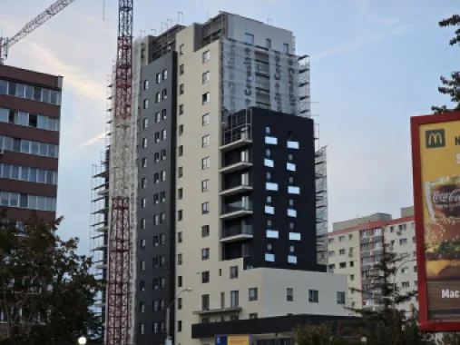 Oferta Apartamente c in Bloc Nou 41 mp et.8,
