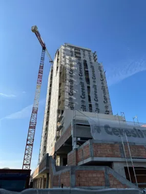 Oferta Apartamente c in Bloc Nou 41 mp et.8,