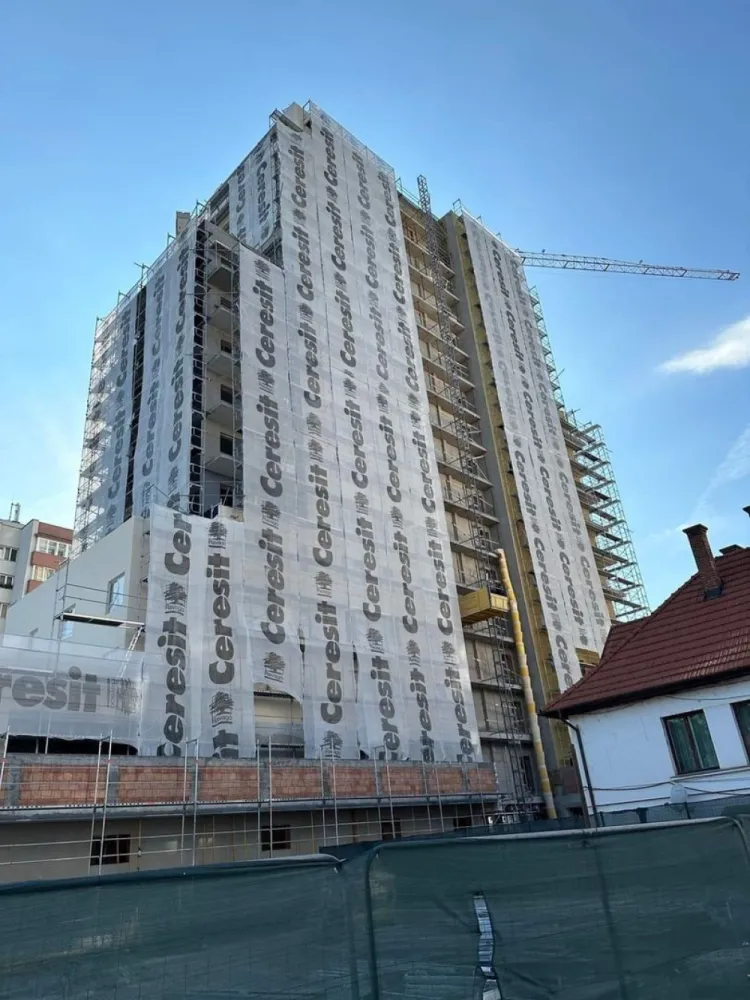 Oferta Apartamente c in Bloc Nou 41 mp et.8,