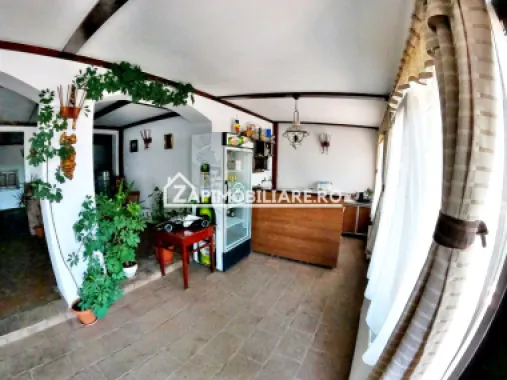 Restaurant 90 persoane+terasă 120 persoane,posibili asociere