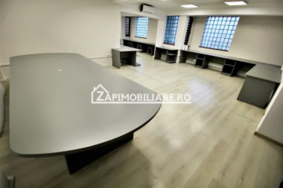 Spatiu de birou 60mp. cu parcare,zona Centrală