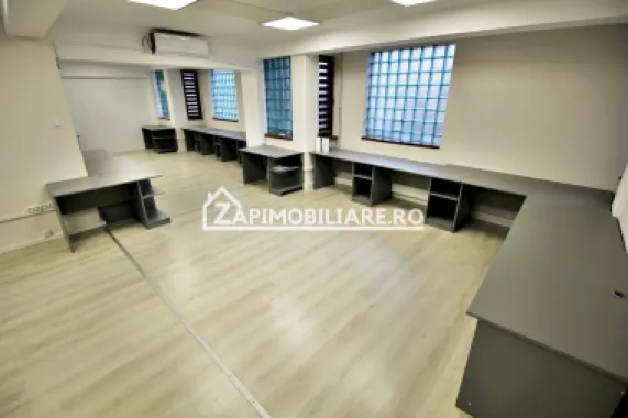 Spatiu de birou 60mp. cu parcare,zona Centrală