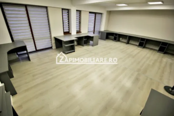 Spatiu de birou 60mp. cu parcare,zona Centrală