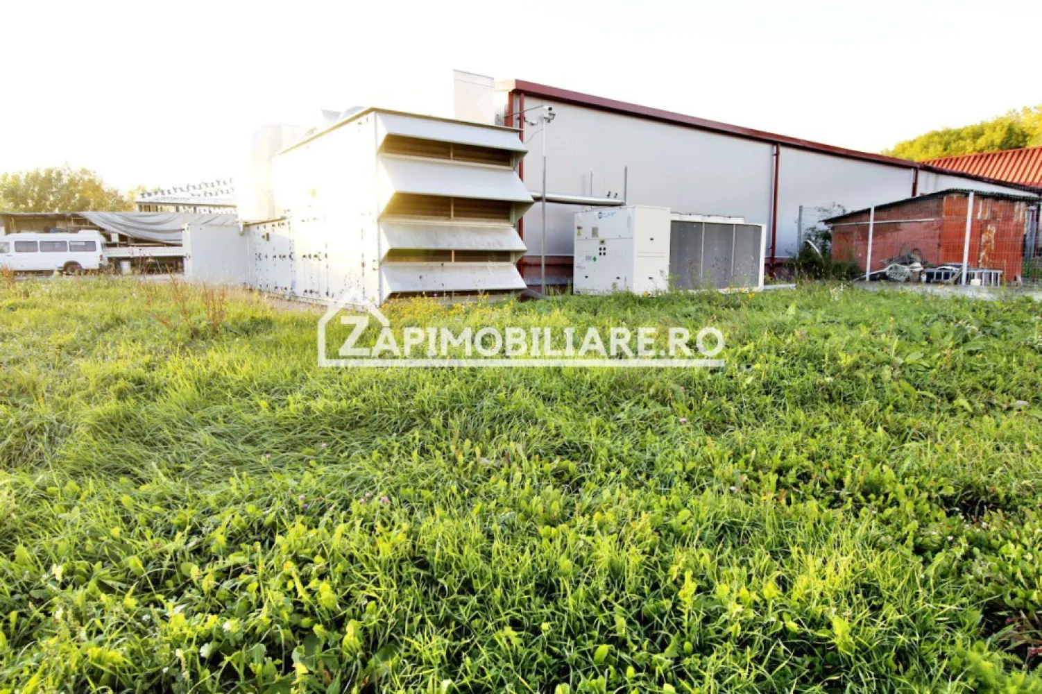 Spatiu de inchiriat Craiesti - De închiriat spatiu cu suprafața de 1000 mp , Craiesti, Mures oferit de Zap Imobiliare
Contact:- 0723223886
Compartimentare:
- 1 birou, grupuri sanitare, 1 vestiar, 1 sala de meste, camera tehnica, 1 depozit
- o hala de productie sterila cu suprafata de 600 mp.
Detalii:
- 2 acces tir in curte, loc de parcare, toate utilitatile.
- rampa tir, sistem ventilare, sistem detectare fum
- camere de supraveghere , temperatura si umiditate controlata
- transformator,
Spațiul se închiriază la prețul de 4 euro mp ( plus TVA ) negociabil.
--------------------------------------------------------------------------------------------------------------------------------
Comisionul perceput este de 50% din valoarea primei chirii.Și se percepe o singură dată!
Acest anunț nu corespunde cerințelor tale? Sună la numărul afișat în anunț și unul dintre agenții noștri te va ajuta cu alte oferte personalizate în funcție de cerințele tale.
