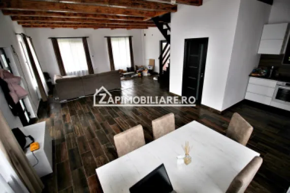 Casa de vacanță 4 camere la cheie,500mp teren,Câmpul Cetății