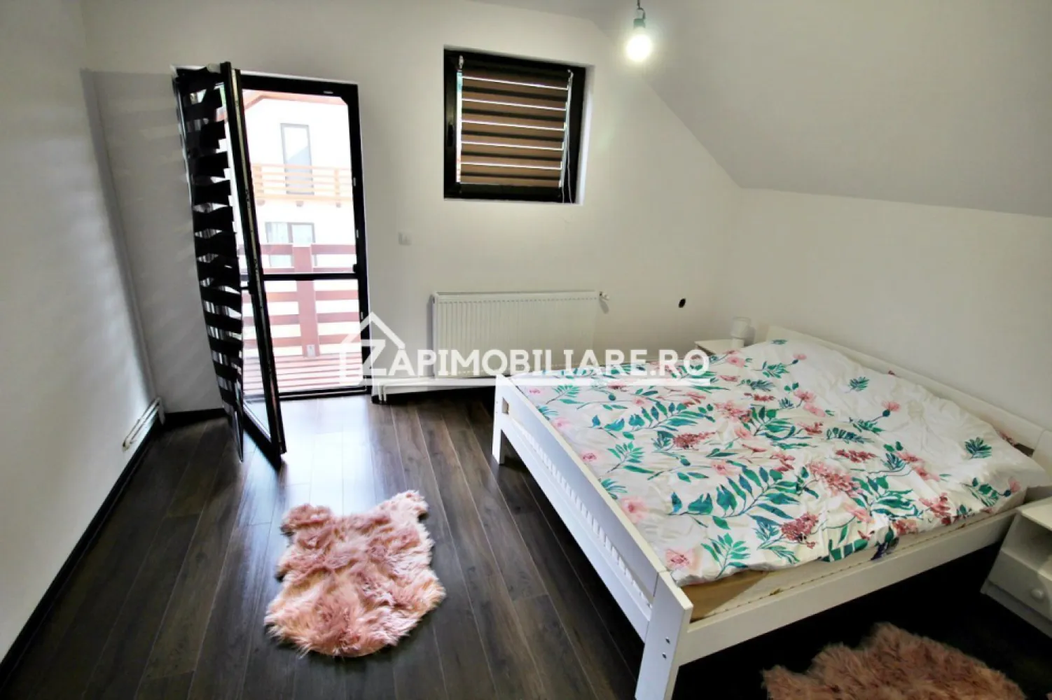 Casa de vacanță 4 camere la cheie,500mp teren,Câmpul Cetății