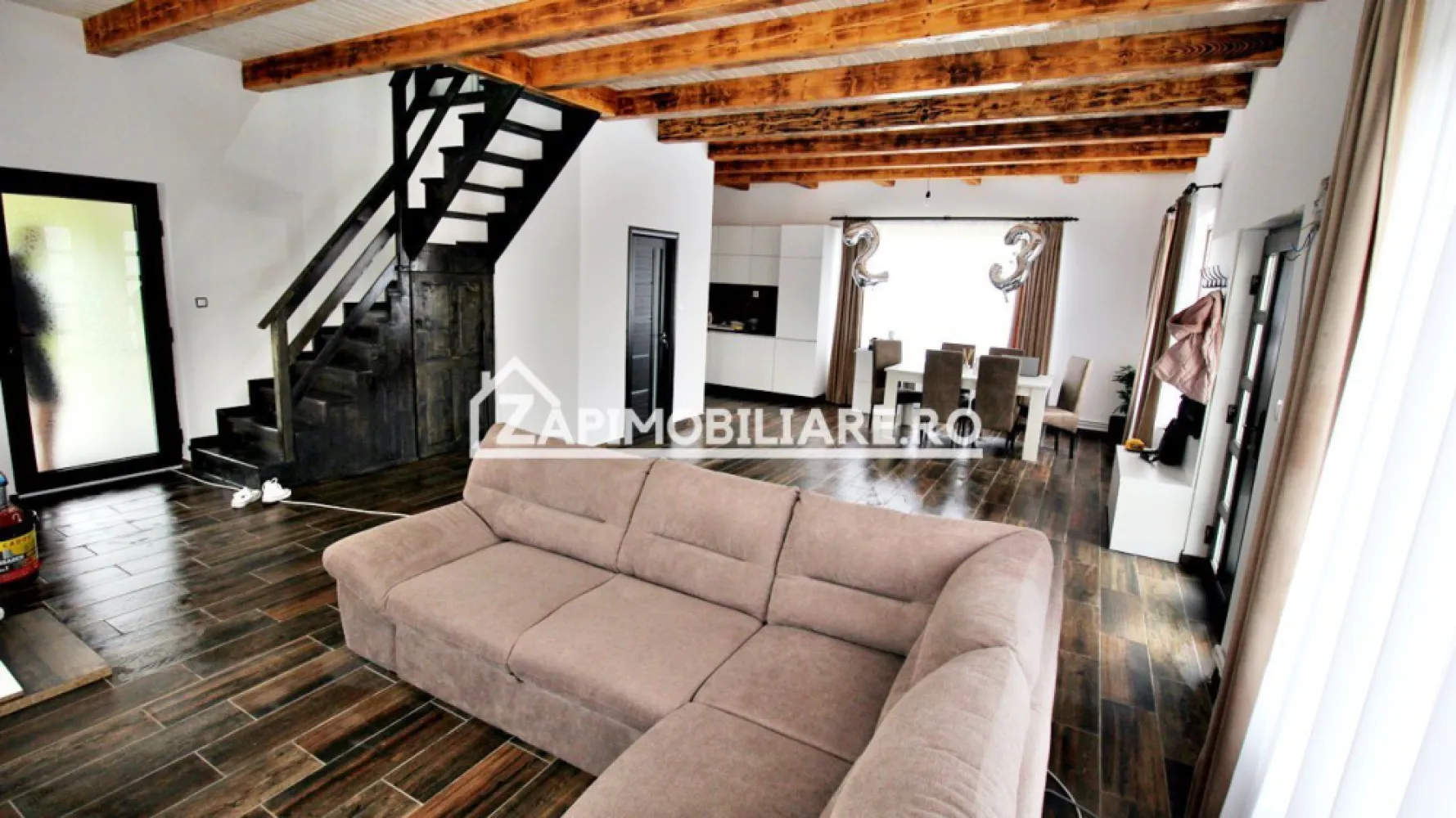 Casa de vacanță 4 camere la cheie,500mp teren,Câmpul Cetății