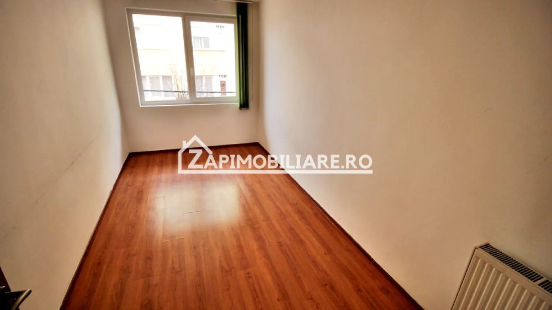 Casă / Spatiu birouri 10 camere , 222 mp utili,zona Central