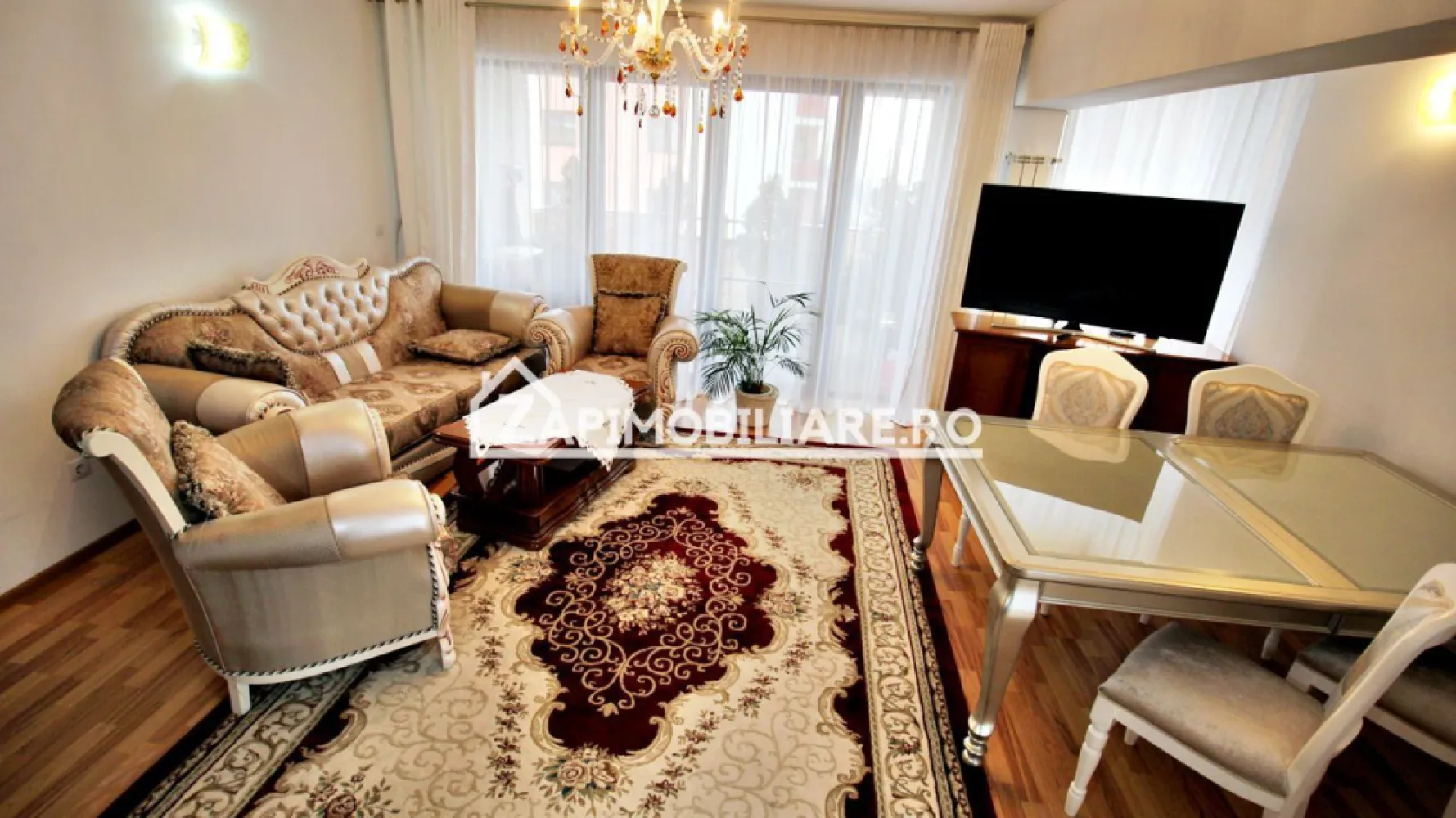 Apartament 2 camere,bloc NOU 62 mp, - Contact 0774048706 Bogdan
De închiriat apartament 2 camere in bloc NOU ,decomandat confort 1, situat în cartierul Tudor Acta Residence, strada Livezeni , suprafață utilă de 62 mp, situat la etajul 4 din 8 cu 2 lifturi oferit de Zap Imobiliare.
Detalii: 
- 1 living, 1 dormitor, 1 bucătărie, 1 baie, 1 terasă deschisă, 1 hol
- centrală termică, calorifere, geamuri termopan, ușă metalică.
- masina de spalat rufe, frigider, aragaz
- complet mobilat si utilat
Proprietatea se află într-o zonă cu un confort deosebit, datorită amplasării în imediata apropiere a tot ceea ce înseamnă viață modernă, și anume: mijloace de transport în comun, magazine, unități de învățământ de toate gradele, piață, parc, bănci, farmacii, s.a.
Locuința se închiriază mobilată și utilată la prețul de 450 Euro 
Comisionul perceput este de 50% din valoarea primei chirii si se plateste o singura data in momentul semnarii contractului de inchiriere.
Contact 0774048706 Bogdan
Acest anunț nu corespunde cerințelor tale? Sună la numărul afișat în anunț și unul dintre agenții noștri te va ajuta cu alte oferte personalizate în funcție de cerințele tale.