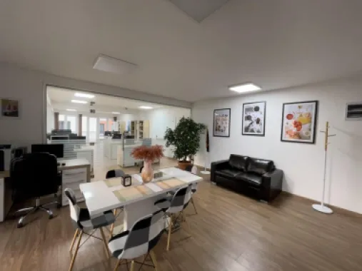 Spațiu de birouri de 95 mp + terasa 90 mp zona Centrala