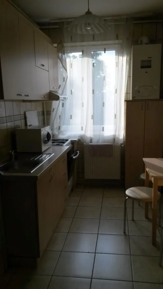 Apartament 2 camere,48 mp, semicentral