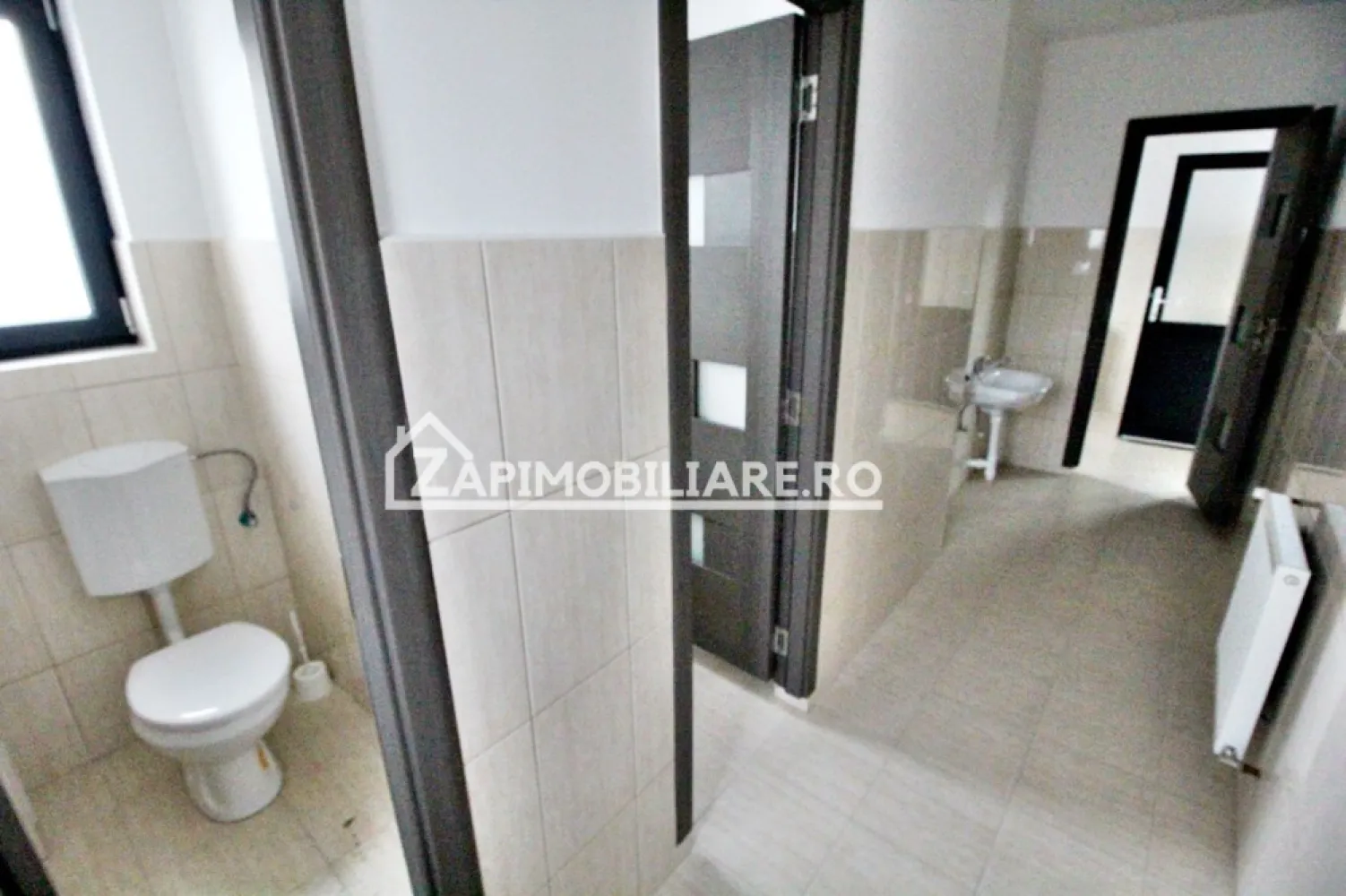 Spatiu 100 mp zona Budiului - De închiriat 1 spatiu cu o suprafața utila de 90 mp , la prețul de 650 euro + tva zona Budiului oferit de Zap Imobiliare

contact 0774048706 Bogdan
--------------------------------------------------------------------------------------------------------------------------------
Comisionul perceput este de 50% din valoarea primei chirii.Și se percepe o singură dată!
Acest anunț nu corespunde cerințelor tale? Sună la numărul afișat în anunț și unul dintre agenții noștri te va ajuta cu alte oferte personalizate în funcție de cerințele tale.