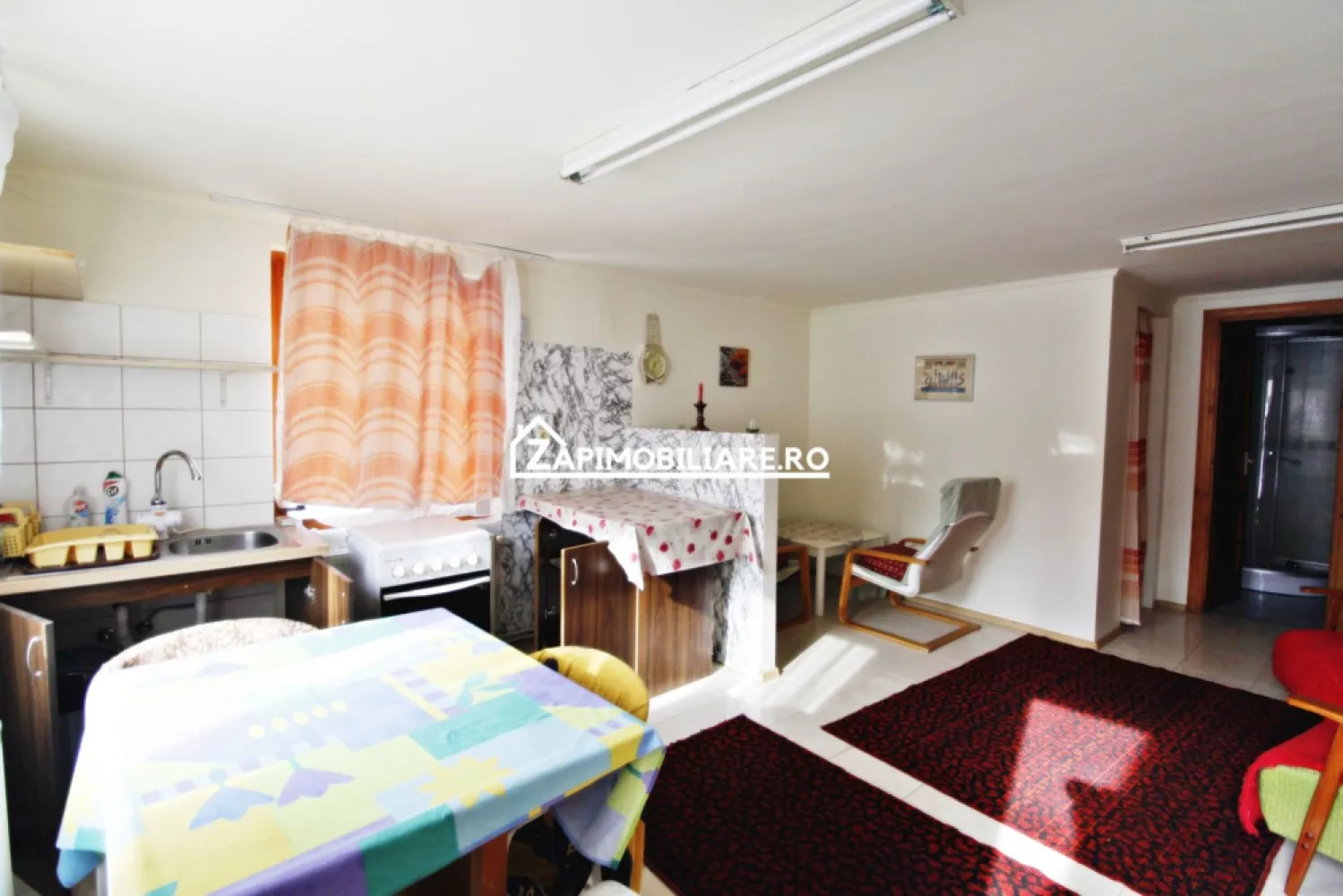 Central - Casa + Spatiu comercial stradal - Strada Predeal