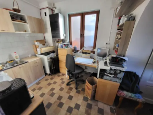 Central - Casa + Spatiu comercial stradal - Strada Predeal