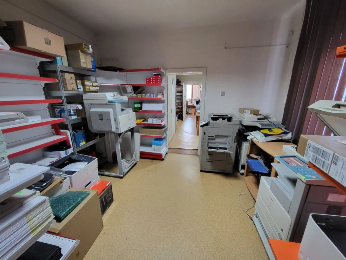 Central - Casa + Spatiu comercial stradal - Strada Predeal