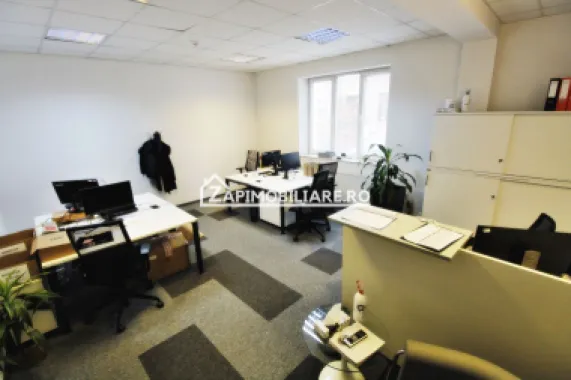 Spatii birouri - Zona Centrala - cuprinse intre 97 mp si 446 mp