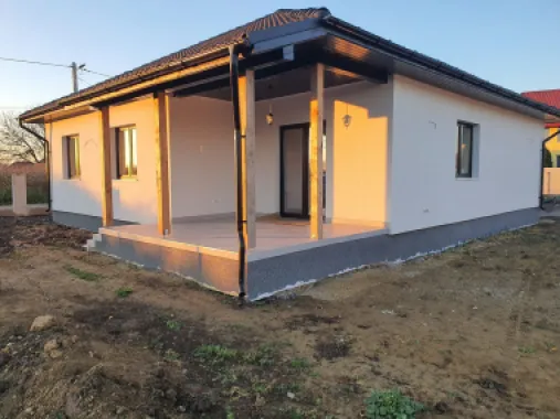 Casă la cheie pe 1 nivel 4 camere 2 băi,145 mp,500 mp teren