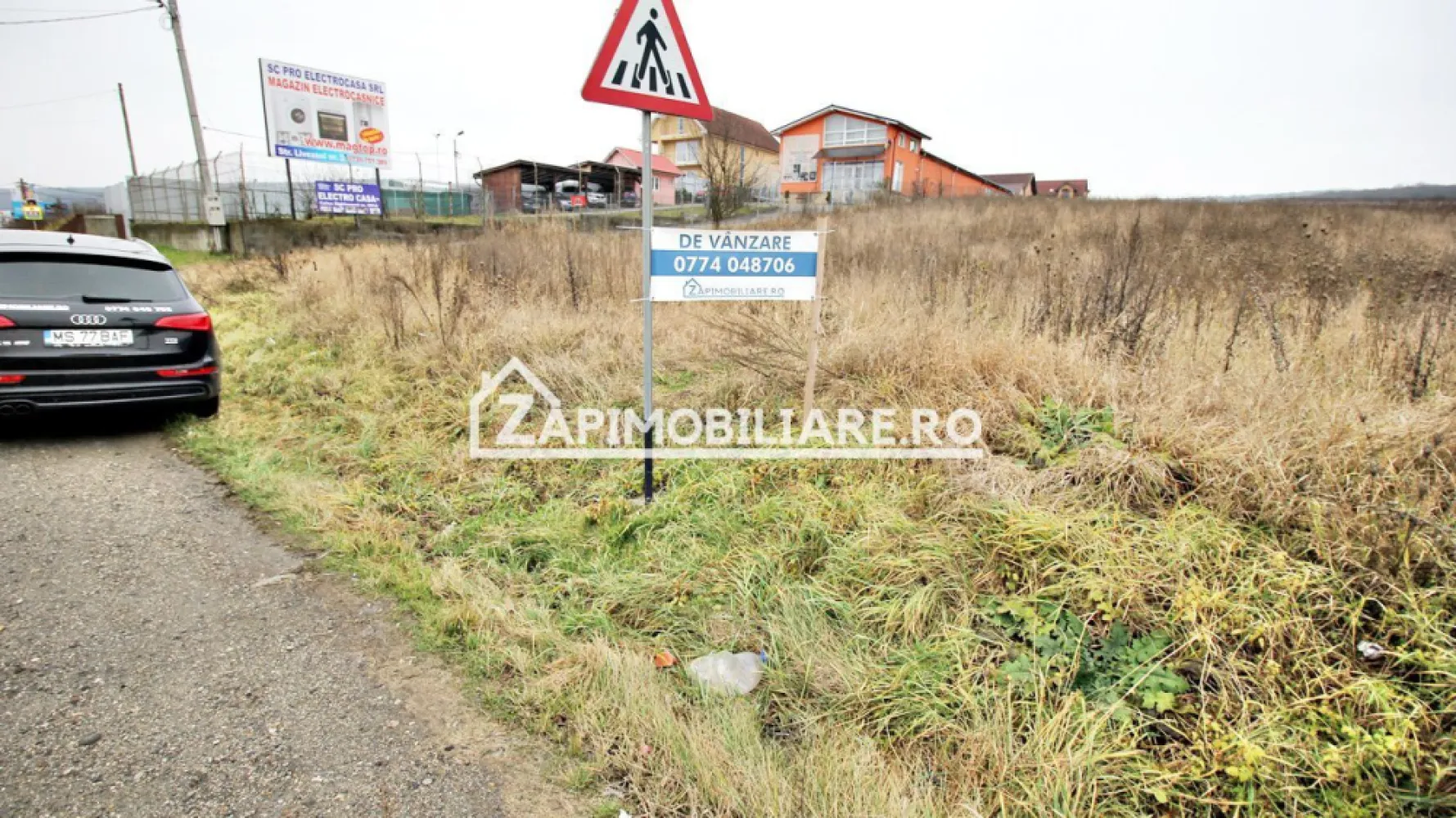 Teren 1900 mp in Corunca zona Penny - De închiriat 1900 mp.teren intravilan in Corunca lângă Penny. 
Contact 0774048706 Bogdan
Terenul de 1900 mp.se inchiriază la prețul de 650 euro
 negociabil Comisionul este 50% din prima chirie 
Contact 0774048706 Bogdan
Dacă vă place această ofertă - sau pentru alte informații sunați la numărul de contact din anunț! 0774048706 Bogdan
Compania Zap Imobiliare vă pune la dispoziție toate informațiile, actele și documentele necesare alături de asistență și consiliere permanentă până la finalizarea achiziției imobiliare.