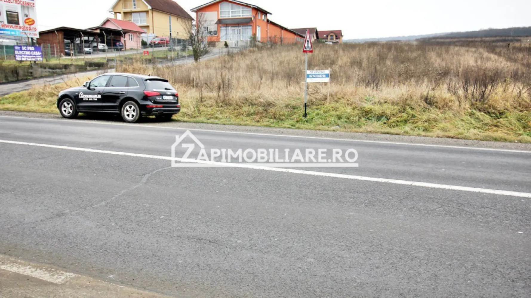 Teren 1900 mp in Corunca zona Penny - De închiriat 1900 mp.teren intravilan in Corunca lângă Penny. 
Contact 0774048706 Bogdan
Terenul de 1900 mp.se inchiriază la prețul de 650 euro
 negociabil Comisionul este 50% din prima chirie 
Contact 0774048706 Bogdan
Dacă vă place această ofertă - sau pentru alte informații sunați la numărul de contact din anunț! 0774048706 Bogdan
Compania Zap Imobiliare vă pune la dispoziție toate informațiile, actele și documentele necesare alături de asistență și consiliere permanentă până la finalizarea achiziției imobiliare.
