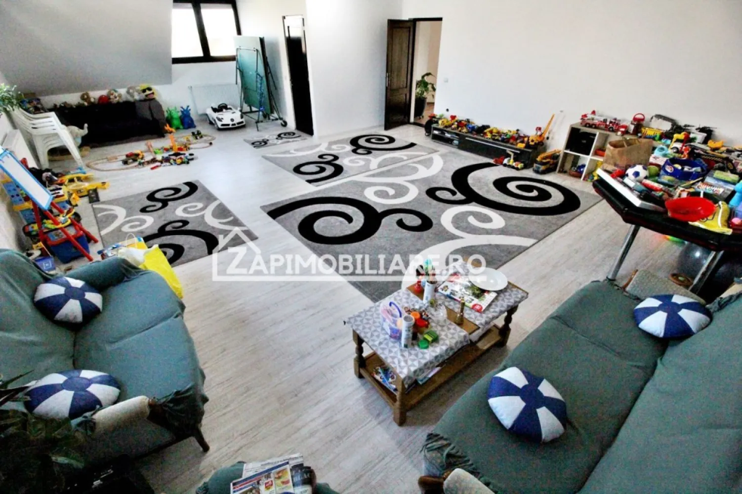 Casa 286 mp,1180 teren,Nazna,0%comision se accepta schimb