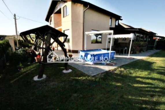 Casa 286 mp,1180 teren,Nazna,0%comision se accepta schimb