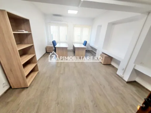 Spatii birouri,recent renovate si mobilate