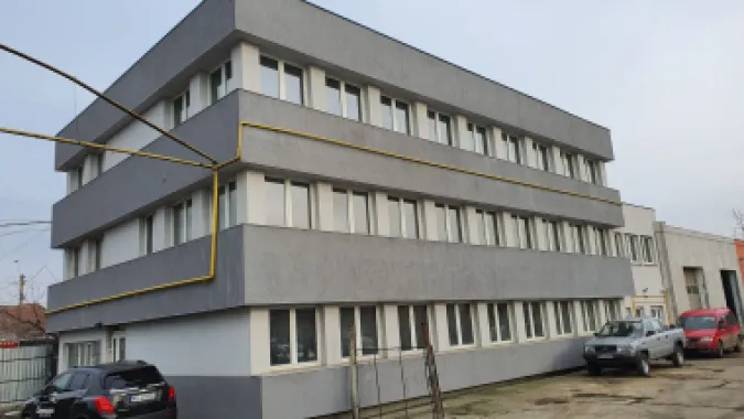 Spatii birouri,recent renovate si mobilate