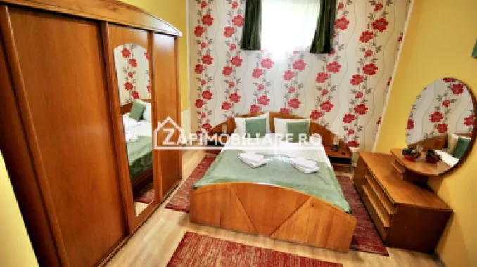 Pensiune aproape de centru,10 camere,13 băi,1 restaurant