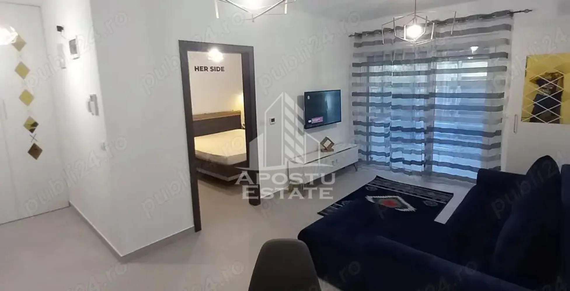 Inchiriez Apartament 2 camere NOU - LUX, Adora Park cu gradina - gradina terasa mare 30mp, la parter, Apartament NOU, 
Apartamentul este situat in cartierul rezidential ADORA PARK in Blocul 5, Zona UTA, Calea Victoriei - Str. Cocorilor Nr. 48, in apropiere de Universitatea Vasile Goldis, Spitalul Judetean, Atrium Mall si AFI Mall.
Apartamentul este amenajat si utilat complet, dotat cu: mobilier nou la comanda:
Dormitor cu pat matrimonial King-size de 180 200 cm, dulap mare, noptiere cu sertare, veioze
Living: masa de sticla cu 4 scaune model scandinav, coltar extensibil, smart TV, comoda TV, covor
Hol:: dulap mare incorporat tip dressing
Baie dotata cu vana
Bucatarie separata cu iesire pe terasa dotata cu: mobila noua la comanda cu inchidere soft-close si electrocasnice noi: cuptor electric, plita din sticla pe gaz, chiuveta de granit, hota de sticla, frigider cu congelator, masina de spalat vase, masina de spalat rufe cu uscator.
Apartamentul este dotat cu video-interfon, centrala pe gaz cu incalzire in pardosea si reglaj temperatura independent cu termostat pe fiecare zona (reglaj individual pe bucatarie, living si dormitor).
Disponibil la zi. inchirez pe termen lung. NU accept cu animale de companie.
Pret chirie lunara 435 euro + garantie 435 euro.