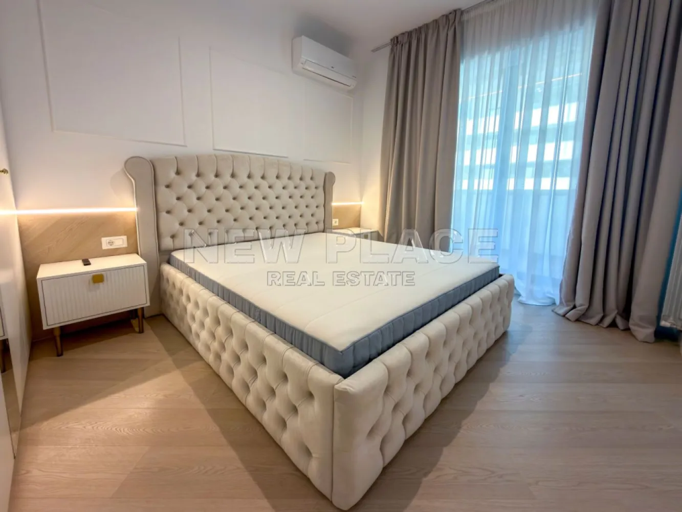 [VIDEO] CORTINA NORTH | Bucatarie inchisa | 1,100 Eur+TVA|Terasa 30 mp