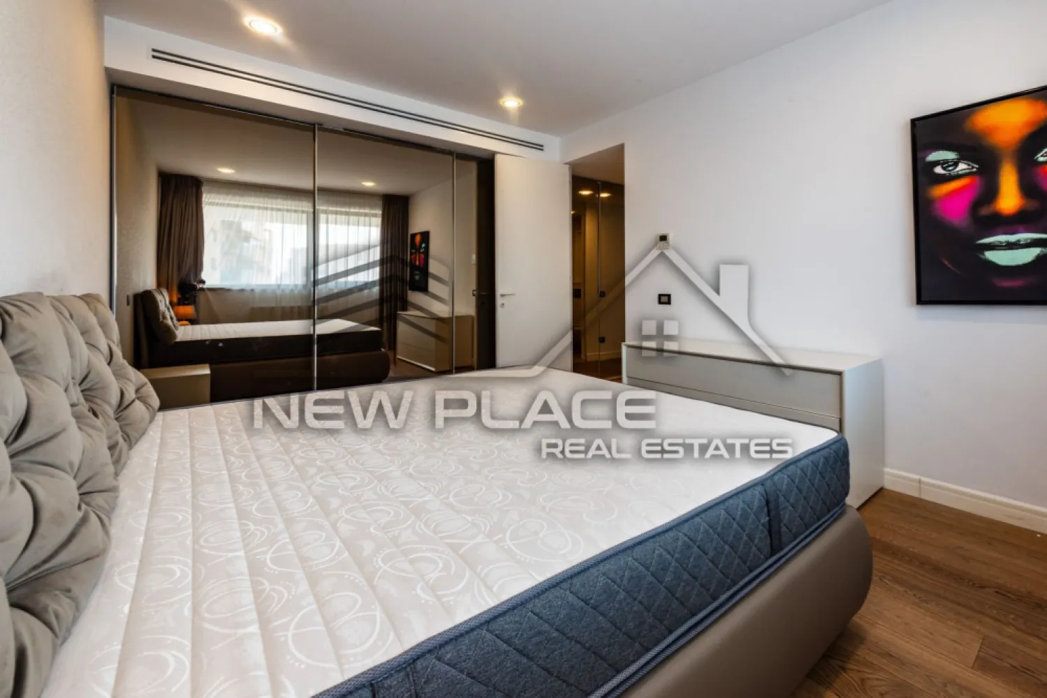 Cortina Residence | Exclusivitate | 950 Eur+TVA | Mobila Rovere | LUX