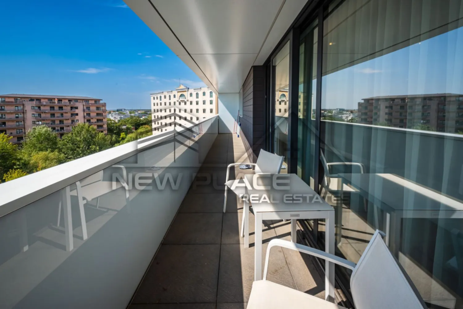 Cortina Residence | Exclusivitate | 950 Eur+TVA | Mobila Rovere | LUX