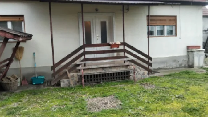 Case de vanzare Sat Grosi Comuna Auseu