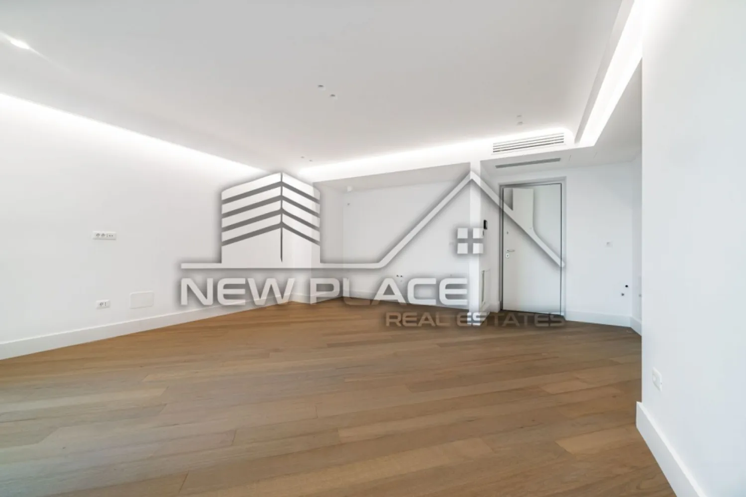 IANCU NICOLAE | Apt exclusivist | 241,800+TVA | Terasa de 13.1 | Lux - New Place Real Estate Company va propune spre vanzare un apartament exclusivist situat intr un complex rezidential premium, localizat in zona de Nord a capitalei - Iancu Nicolae.

Apartamentul este situat la Etajul 1, are o suprafata construita de 78.00 mp si o suprafata utila totala de 64.90 mp, fiind compus din: living cu bucatarie si dining de 32.60 mp, dormitor de 13.90 mp, o baie de 5.30 mp si un balcon de 13.10 mp.

Ansamblul rezidential din care face parte apartamentul propune un concept de locuire exclusivist caracterizat prin finisaje si dotari high-end adaptate trendurilor pietei imobiliare din marile capitale ale lumii.

Conceptul de modern living inseamna sa te bucuri cat mai mult de timpul tau liber. Iar acest lucru incepe acasa. Pentru aceasta viziune ansamblul ia in calcul fiecare parametru al unui stil de viata exclusivist, de la finisajele si dotarile high-end pana la locatie si arhitectura.

Finisaje și dotari
- Fatada ventilata cu placi ceramice Florim
- Tamplarie din aluminiu Schuco cu geam tripan
- Climatizare LG cu control individual a temperaturii
- Usi de acces cu sistem de siguranta
- Control acces cu sistem videointerfon
- Usi interioare tip Filomuro
- Parchet din lemn cu incalzire in pardoseala
- Placari ceramice Florim
- Obiecte sanitare Daniel Rubinetterie
- Incalzire centralizata cu contorizare individuala
- Parcare subterana pe 3 niveluri
- Gradini si spatii verzi

Pentru mai multe detalii sau oferte similare, nu ezitati sa ne contactati.

Aceasta oferta apartine New Place Real Estate Company.