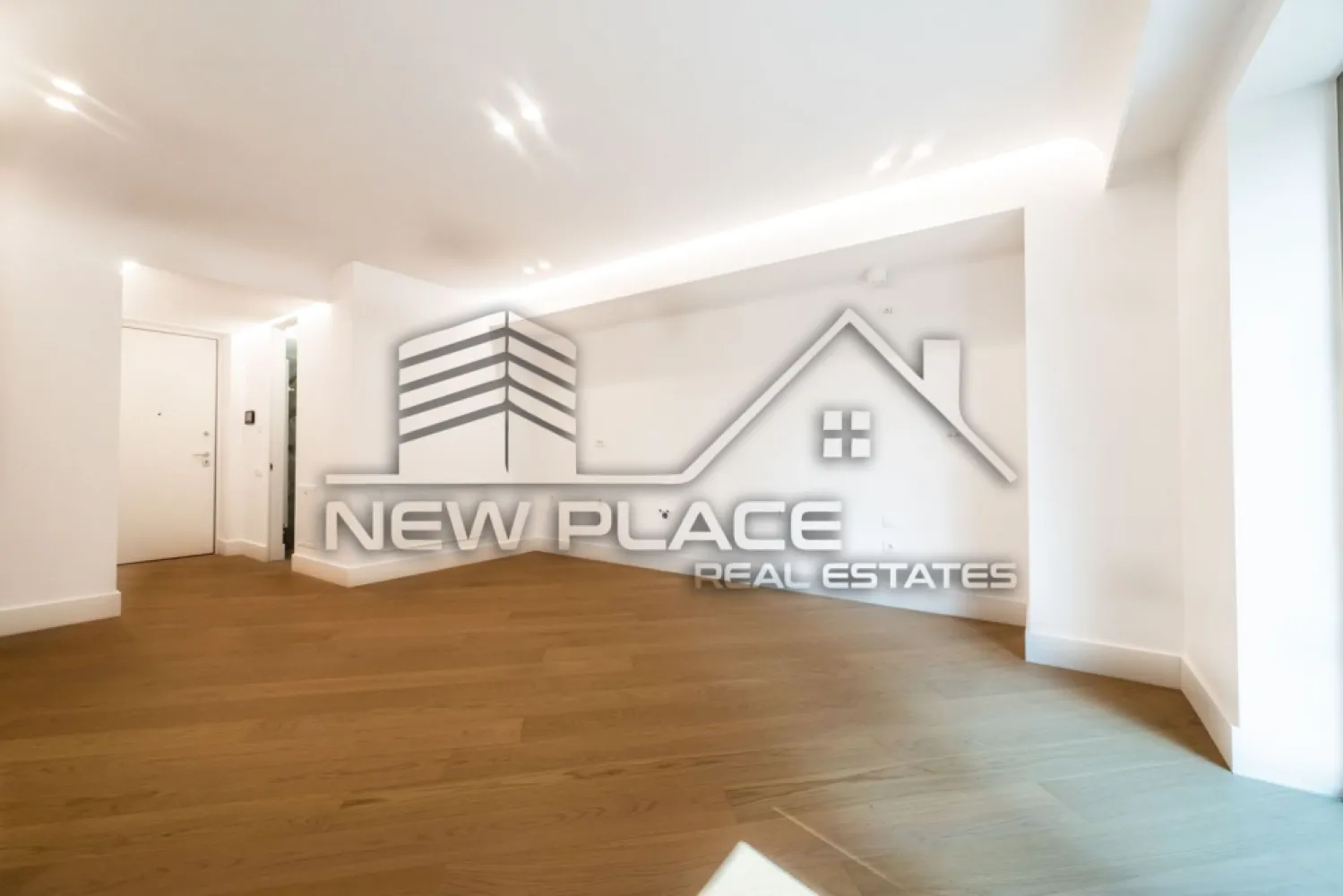 IANCU NICOLAE | Apt exclusivist | 389,360+TVA | Terasa de 39.7 | Lux - New Place Real Estate Company va propune spre vanzare un apartament exclusivist situat intr un complex rezidential premium, localizat in zona de Nord a capitalei - Iancu Nicolae.

Apartamentul este situat la Etajul 1, are o suprafata construita de 125.60 mp si o suprafata utila totala de 106.00 mp, fiind compus din: living cu bucatarie si dining de 26.70 mp, dormitor matrimonial de 15.00 mp cu baie proprie de 4.00 mp, dormitor secundar de 12.50 mp, baie de serviciu de 4.00 mp, hol de 4.10 mp si o terasa de 39.70 mp.

Ansamblul rezidential din care face parte apartamentul propune un concept de locuire exclusivist caracterizat prin finisaje si dotari high-end adaptate trendurilor pietei imobiliare din marile capitale ale lumii.

Conceptul de modern living inseamna sa te bucuri cat mai mult de timpul tau liber. Iar acest lucru incepe acasa. Pentru aceasta viziune ansamblul ia in calcul fiecare parametru al unui stil de viata exclusivist, de la finisajele si dotarile high-end pana la locatie si arhitectura.

Finisaje și dotari
- Fatada ventilata cu placi ceramice Florim
- Tamplarie din aluminiu Schuco cu geam tripan
- Climatizare LG cu control individual a temperaturii
- Usi de acces cu sistem de siguranta
- Control acces cu sistem videointerfon
- Usi interioare tip Filomuro
- Parchet din lemn cu incalzire in pardoseala
- Placari ceramice Florim
- Obiecte sanitare Daniel Rubinetterie
- Incalzire centralizata cu contorizare individuala
- Parcare subterana pe 3 niveluri
- Gradini si spatii verzi

Pentru mai multe detalii sau oferte similare, nu ezitati sa ne contactati.

Aceasta oferta apartine New Place Real Estate Company.