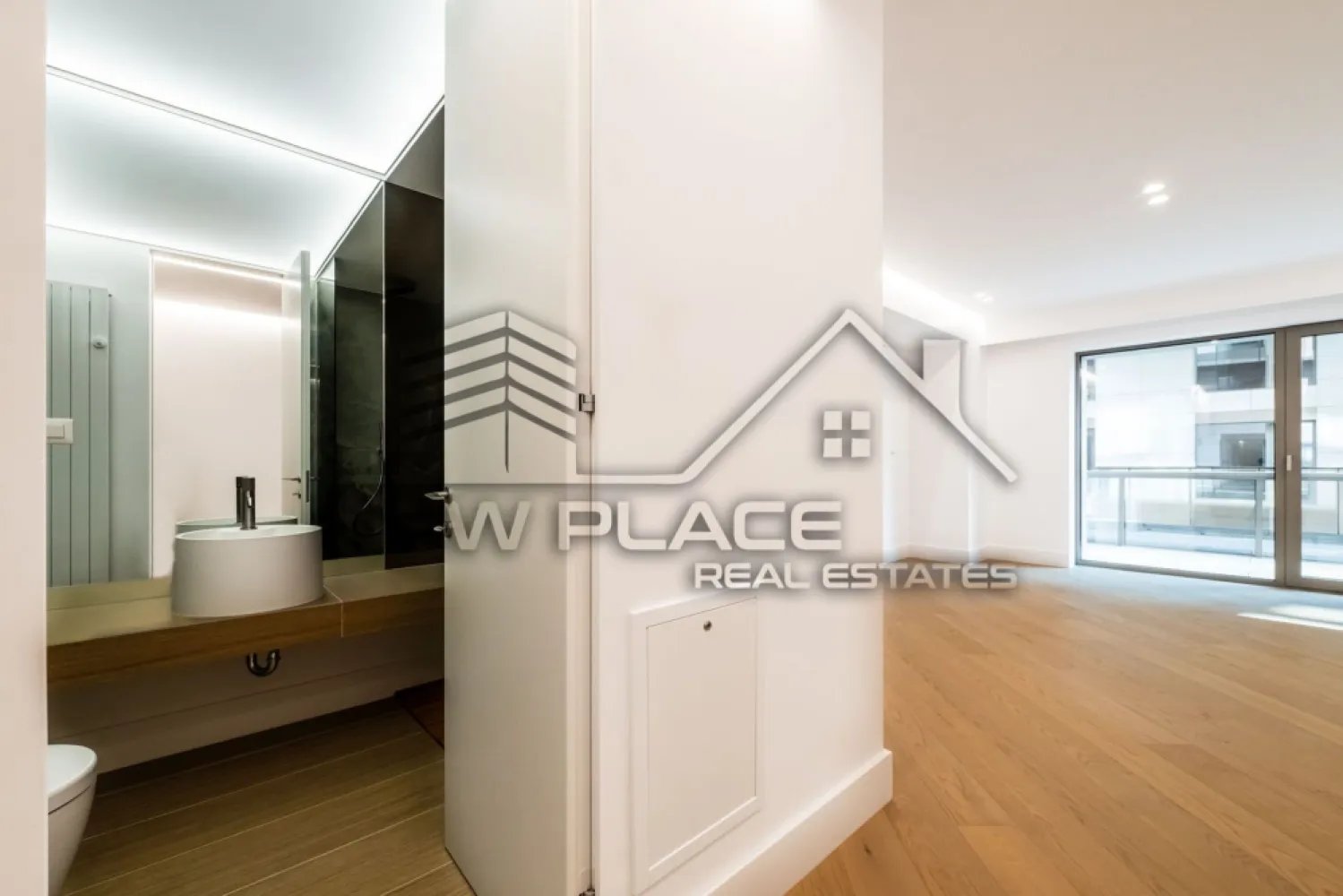 IANCU NICOLAE | Apt exclusivist | 389,360+TVA | Terasa de 39.7 | Lux - New Place Real Estate Company va propune spre vanzare un apartament exclusivist situat intr un complex rezidential premium, localizat in zona de Nord a capitalei - Iancu Nicolae.

Apartamentul este situat la Etajul 1, are o suprafata construita de 125.60 mp si o suprafata utila totala de 106.00 mp, fiind compus din: living cu bucatarie si dining de 26.70 mp, dormitor matrimonial de 15.00 mp cu baie proprie de 4.00 mp, dormitor secundar de 12.50 mp, baie de serviciu de 4.00 mp, hol de 4.10 mp si o terasa de 39.70 mp.

Ansamblul rezidential din care face parte apartamentul propune un concept de locuire exclusivist caracterizat prin finisaje si dotari high-end adaptate trendurilor pietei imobiliare din marile capitale ale lumii.

Conceptul de modern living inseamna sa te bucuri cat mai mult de timpul tau liber. Iar acest lucru incepe acasa. Pentru aceasta viziune ansamblul ia in calcul fiecare parametru al unui stil de viata exclusivist, de la finisajele si dotarile high-end pana la locatie si arhitectura.

Finisaje și dotari
- Fatada ventilata cu placi ceramice Florim
- Tamplarie din aluminiu Schuco cu geam tripan
- Climatizare LG cu control individual a temperaturii
- Usi de acces cu sistem de siguranta
- Control acces cu sistem videointerfon
- Usi interioare tip Filomuro
- Parchet din lemn cu incalzire in pardoseala
- Placari ceramice Florim
- Obiecte sanitare Daniel Rubinetterie
- Incalzire centralizata cu contorizare individuala
- Parcare subterana pe 3 niveluri
- Gradini si spatii verzi

Pentru mai multe detalii sau oferte similare, nu ezitati sa ne contactati.

Aceasta oferta apartine New Place Real Estate Company.