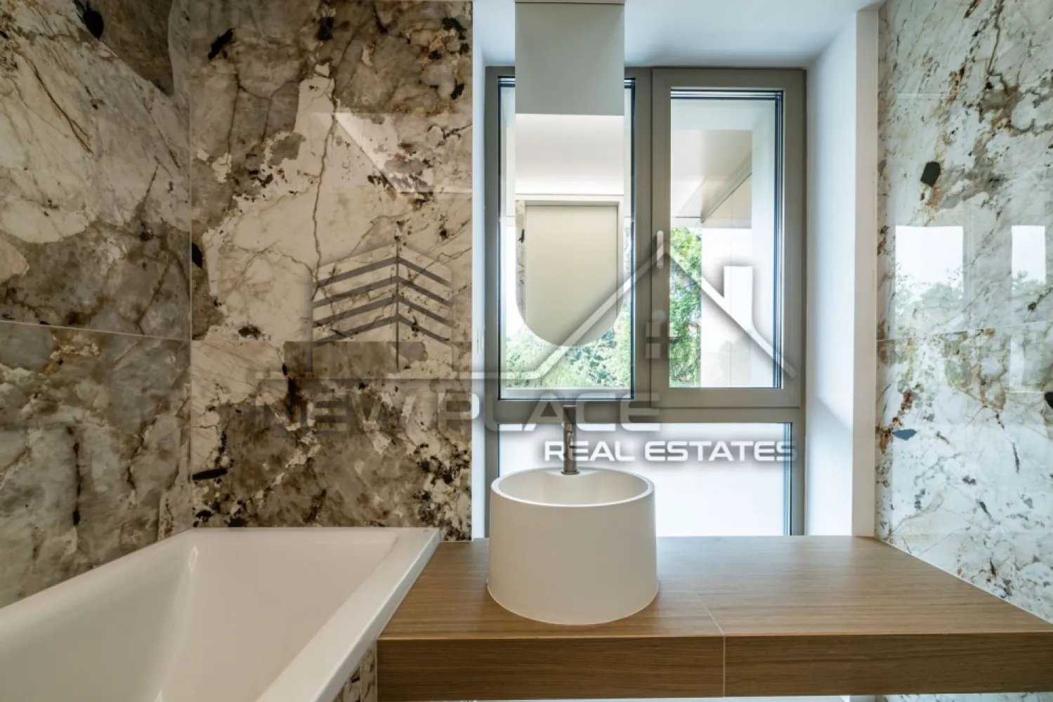 IANCU NICOLAE | Apt exclusivist | 389,360+TVA | Terasa de 39.7 | Lux